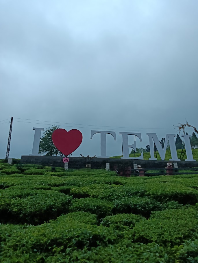 Om Tours Gallery Image