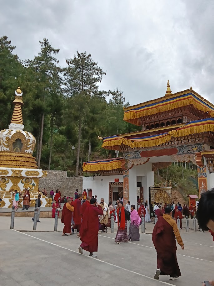 Om Tours Gallery Image