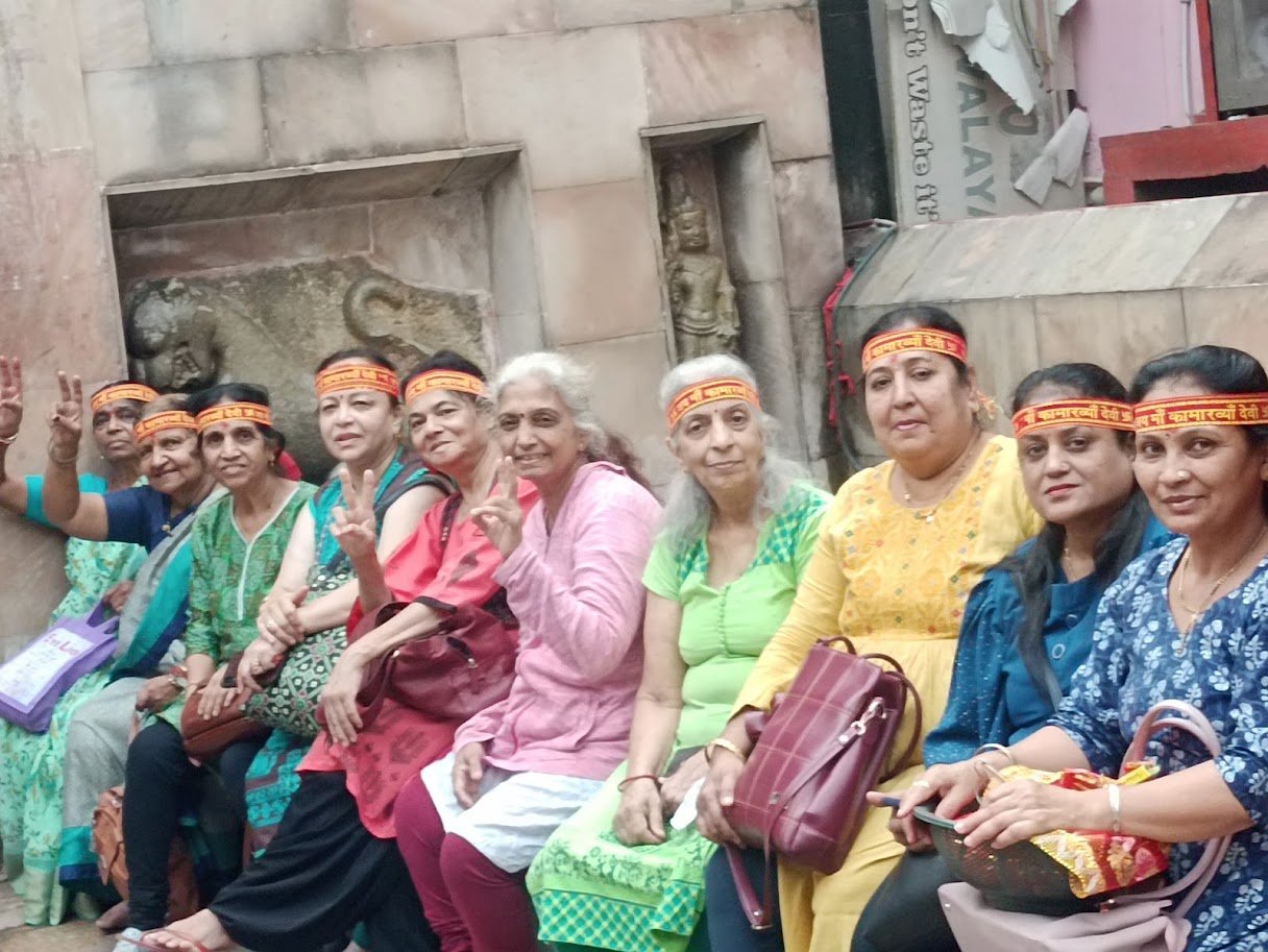 Om Tours Gallery Image